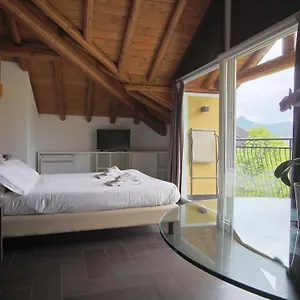 https://hotel-corte-santa-libera.it-lombardy.com